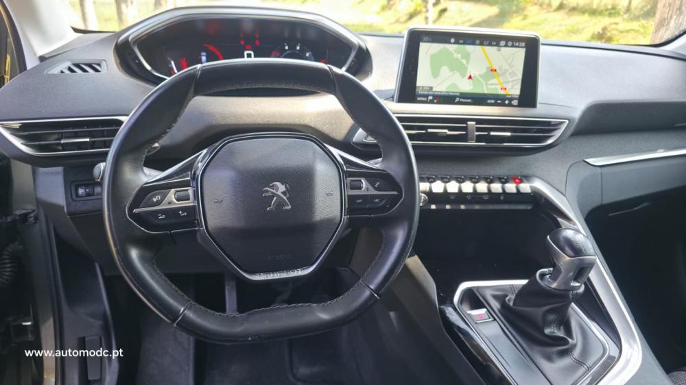 peugeot-5008-2019-diesel-1499cc