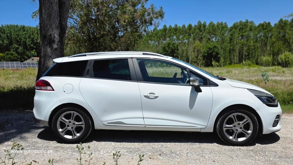 renault-clio-sport-tourer-2016-diesel-1461cc