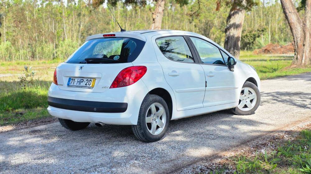peugeot-207-2009-gasolina-1397cc