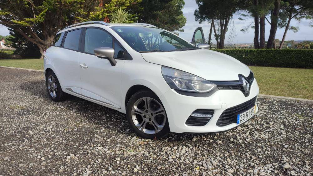 renault-clio-sport-tourer-2016-diesel-1461cc
