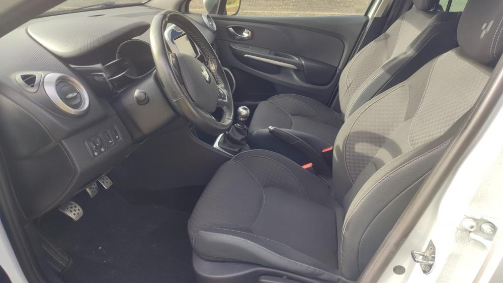 renault-clio-sport-tourer-2016-diesel-1461cc