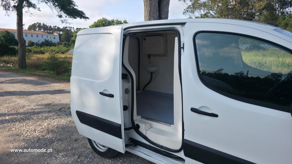 peugeot-partner-2010-diesel-1560cc
