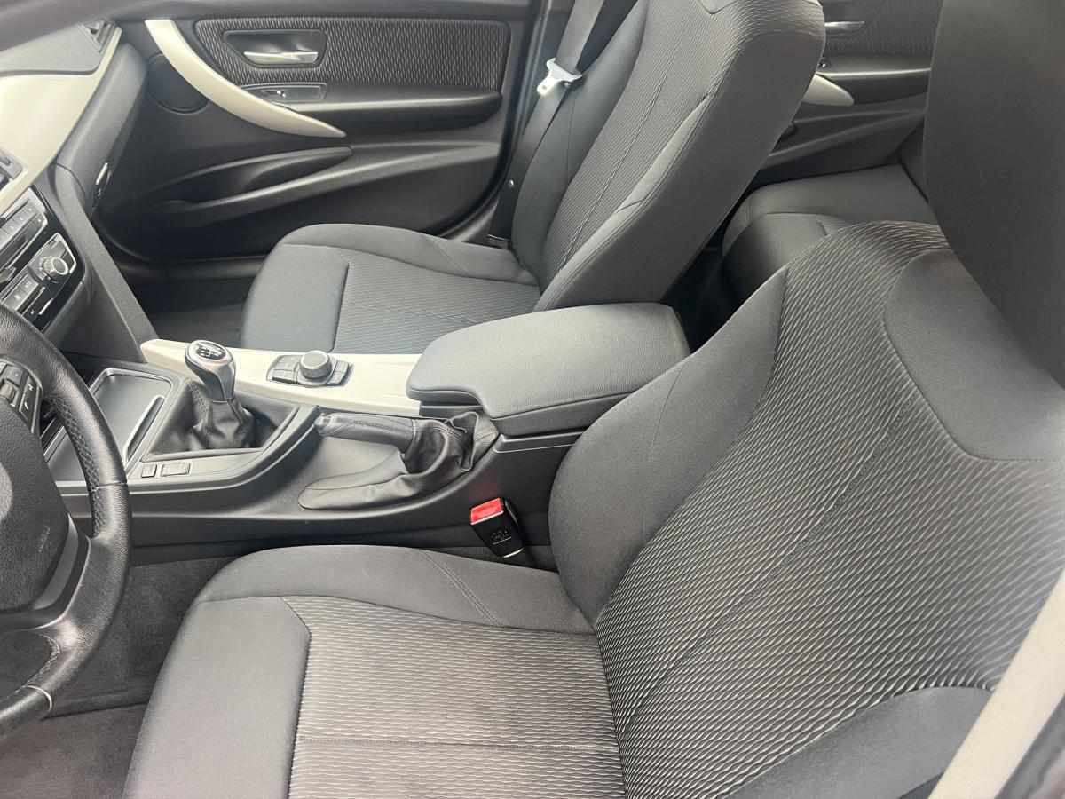 bmw-serie-3-318d-xdrive-2016-diesel-1995cc