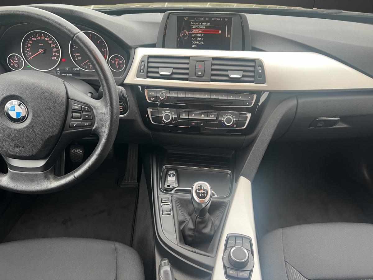 bmw-serie-3-318d-xdrive-2016-diesel-1995cc