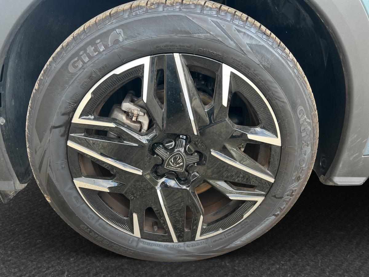 peugeot-5008-1-2-puretech-2025-gasolina-1199cc