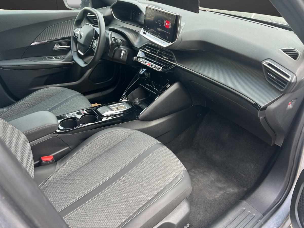 peugeot-2008-1-2-puretech-2024-gasolina-1199cc