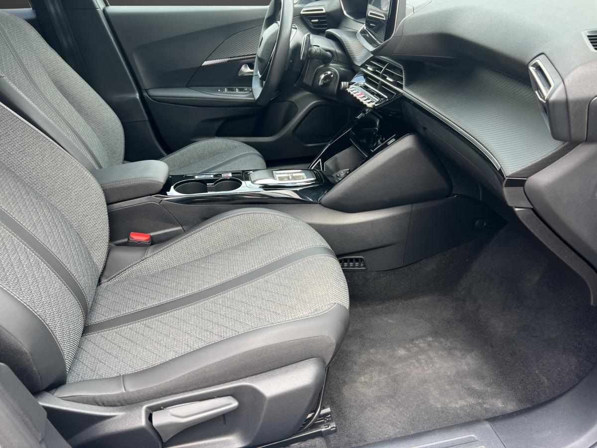peugeot-2008-1-2-puretech-2024-gasolina-1199cc