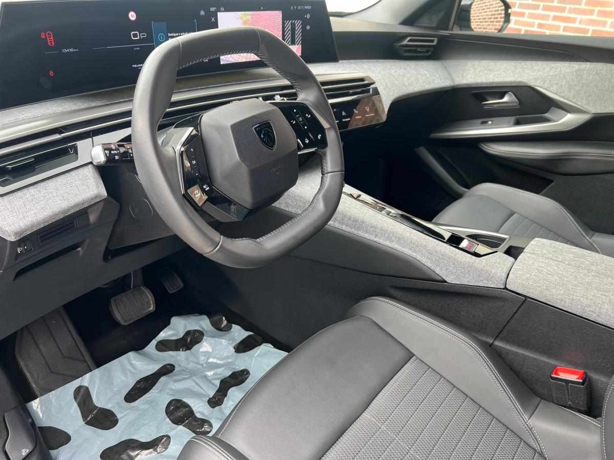 peugeot-3008-1-2-puretech-2024-gasolina-1199cc