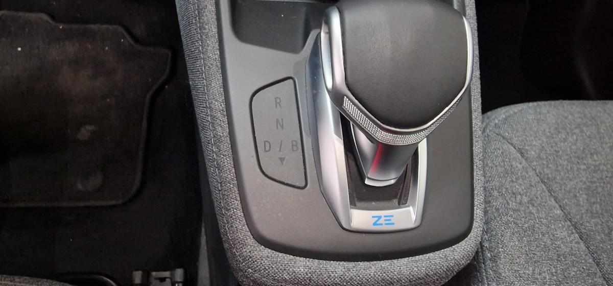renault-zoe-r110-52-kwh-2021-eletrico