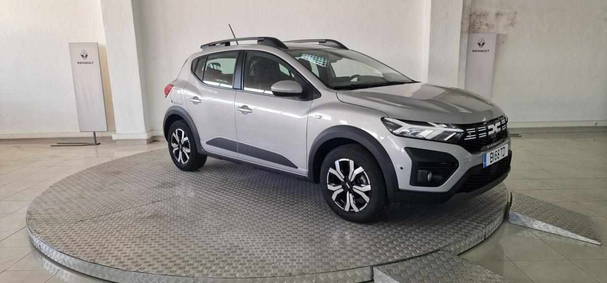 dacia-sandero-1-0-tce-2024-gasolina-999cc