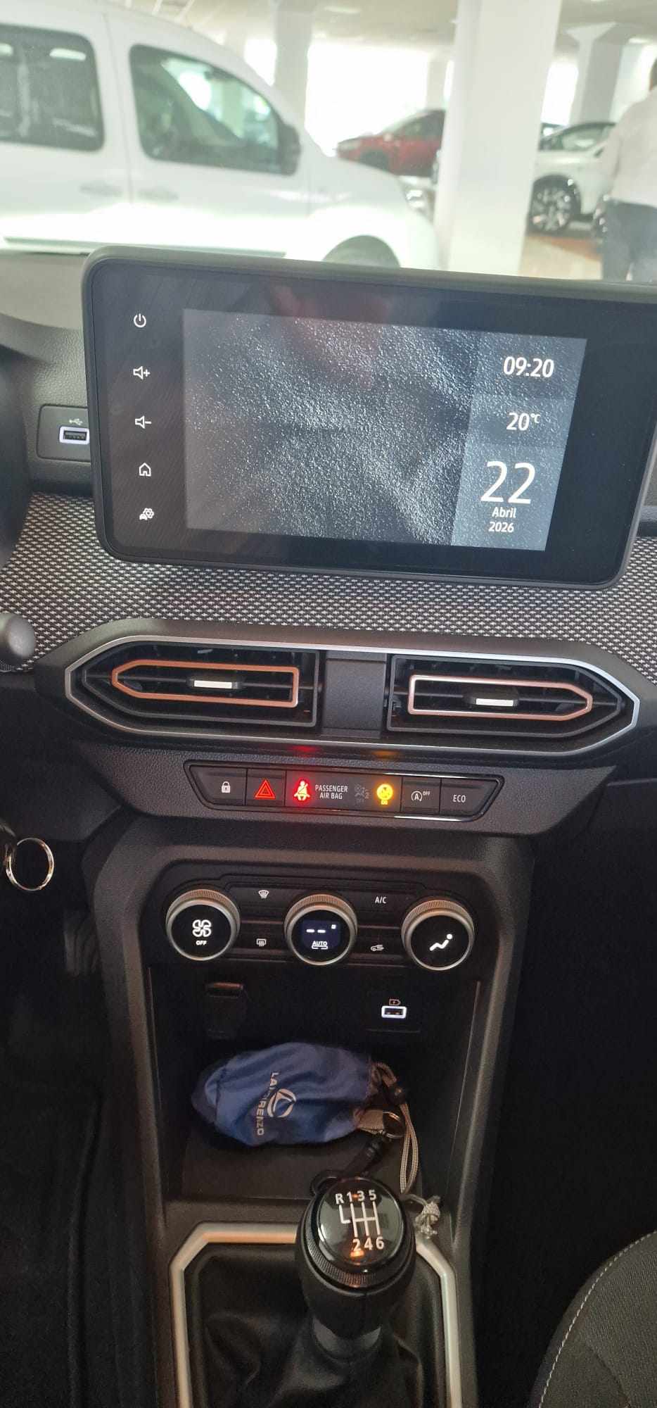 dacia-sandero-1-0-tce-2024-gasolina-999cc