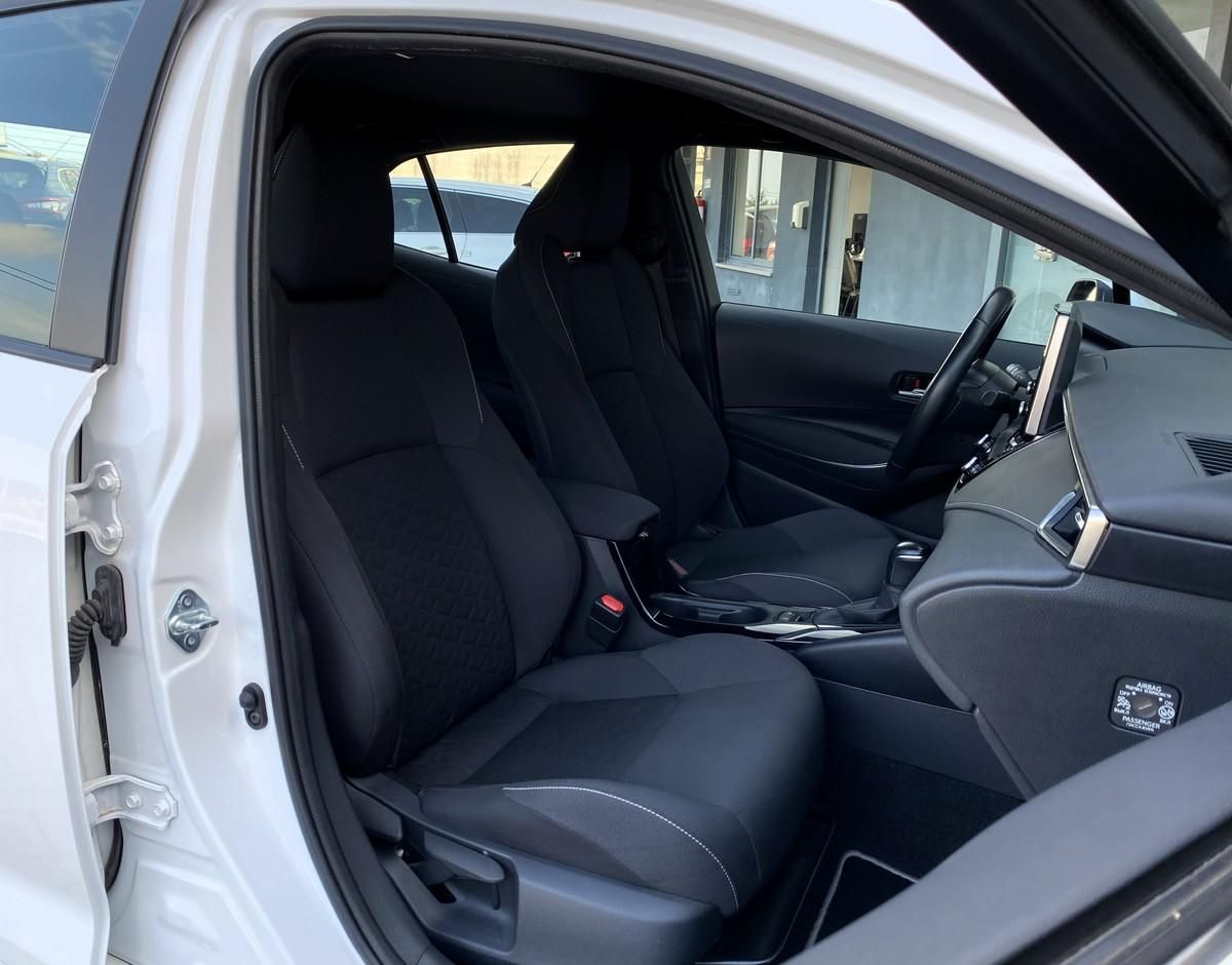 toyota-corolla-2021-hibrido-a-gasolina-1798cc