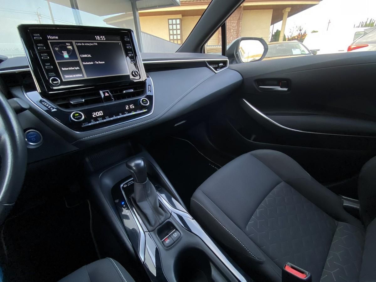toyota-corolla-2021-hibrido-a-gasolina-1798cc