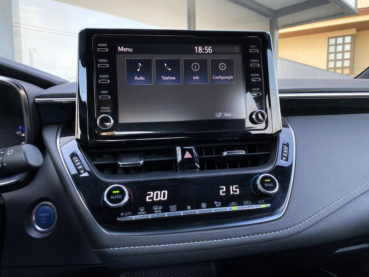 toyota-corolla-2021-hibrido-a-gasolina-1798cc