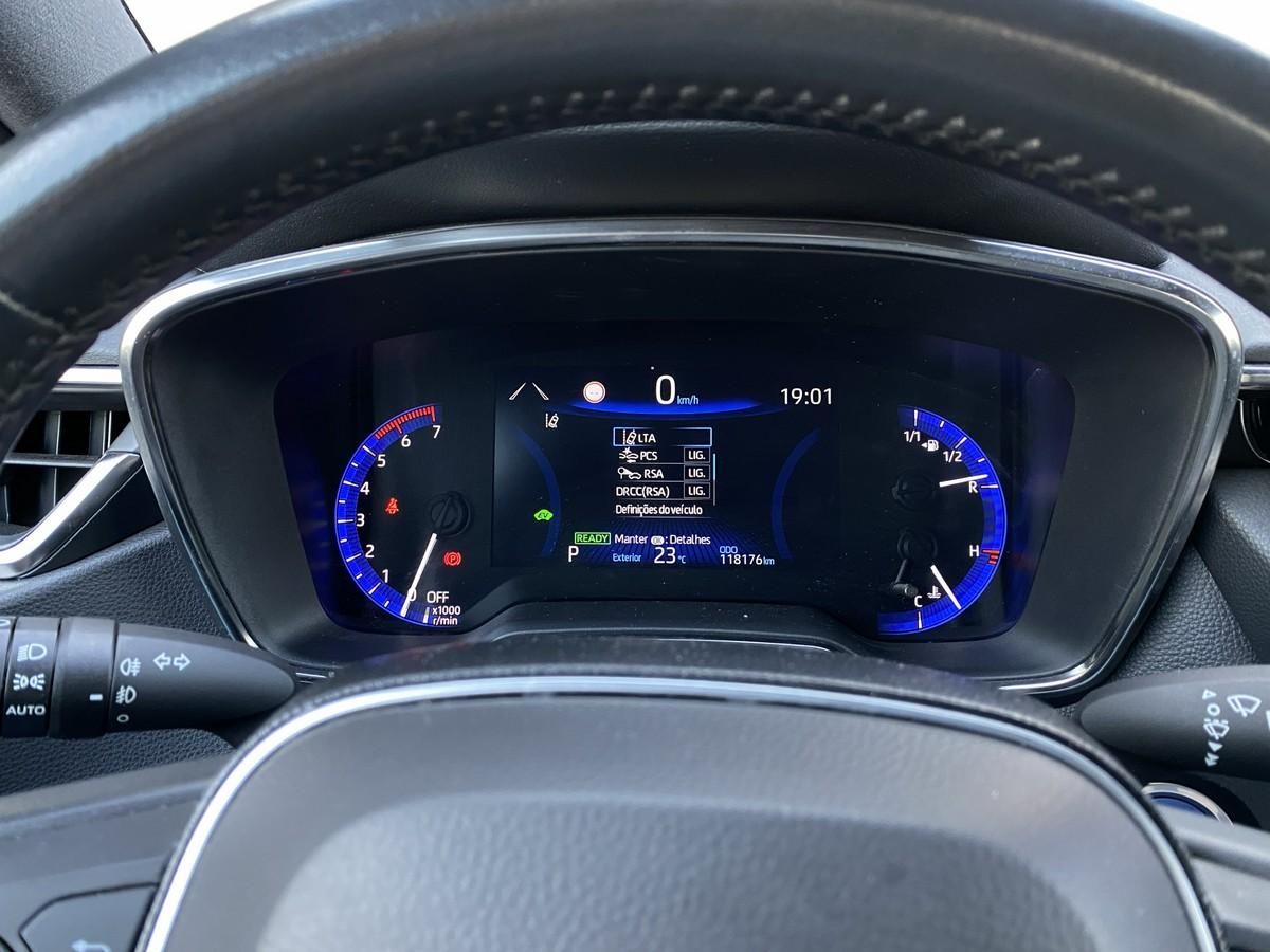 toyota-corolla-2021-hibrido-a-gasolina-1798cc