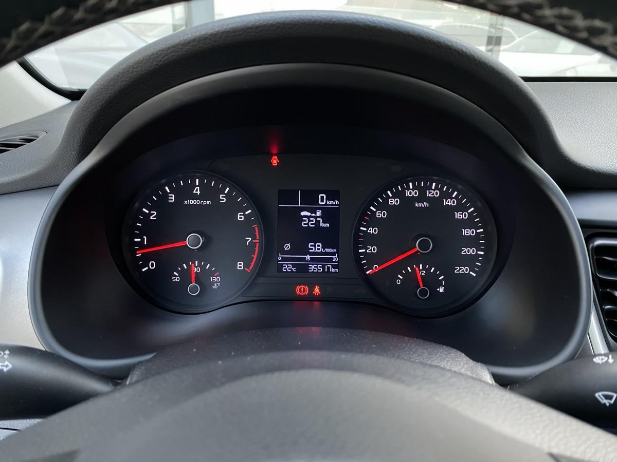 kia-stonic-2022-gasolina-1197cc