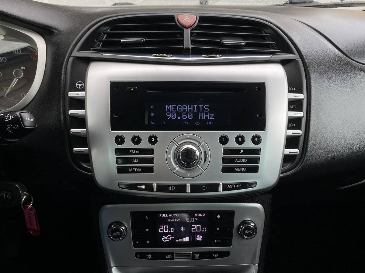 lancia-delta-2009-diesel-1598cc