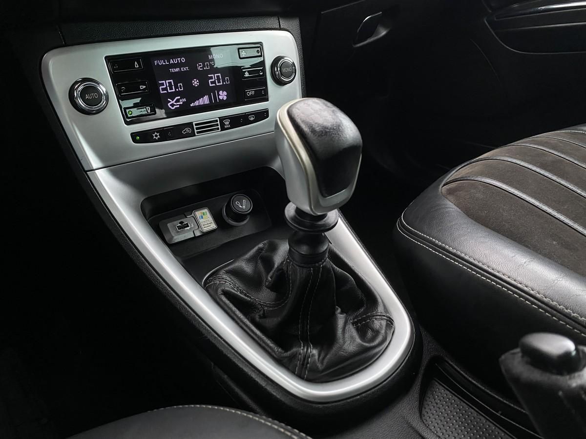 lancia-delta-2009-diesel-1598cc