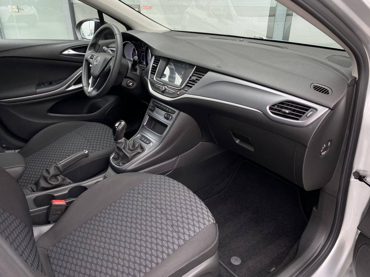 opel-astra-2021-diesel-1496cc
