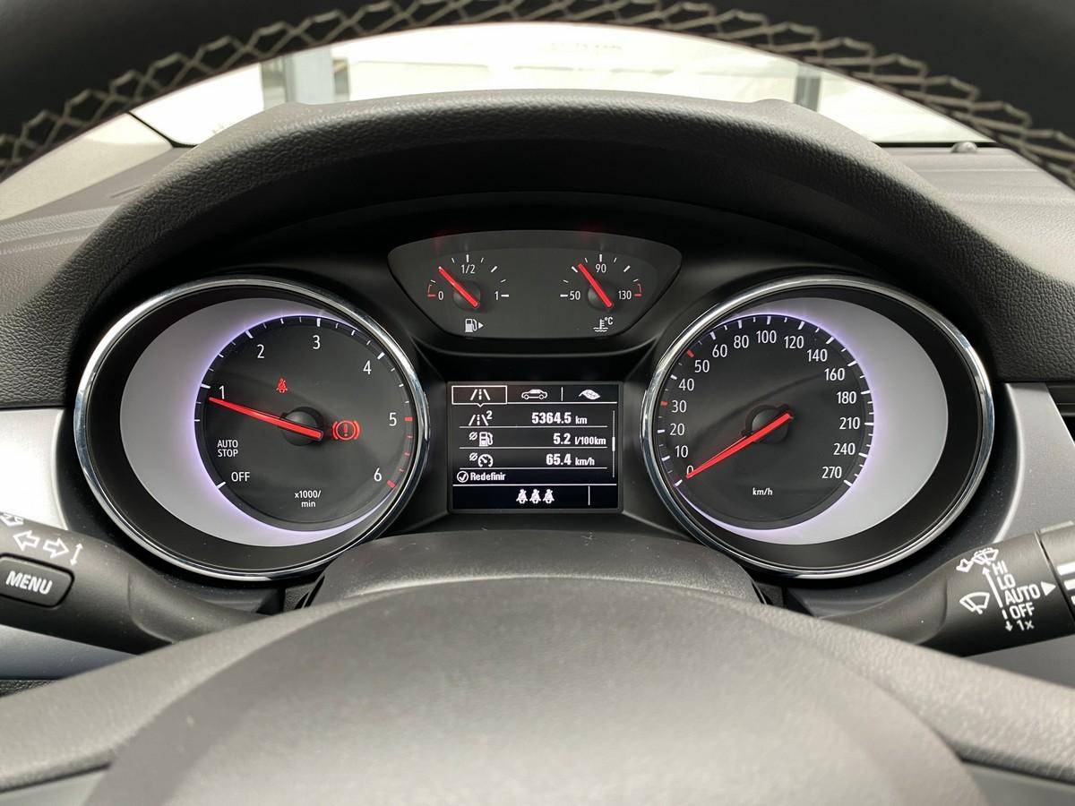 opel-astra-2021-diesel-1496cc