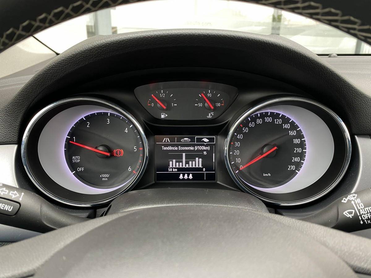 opel-astra-2021-diesel-1496cc