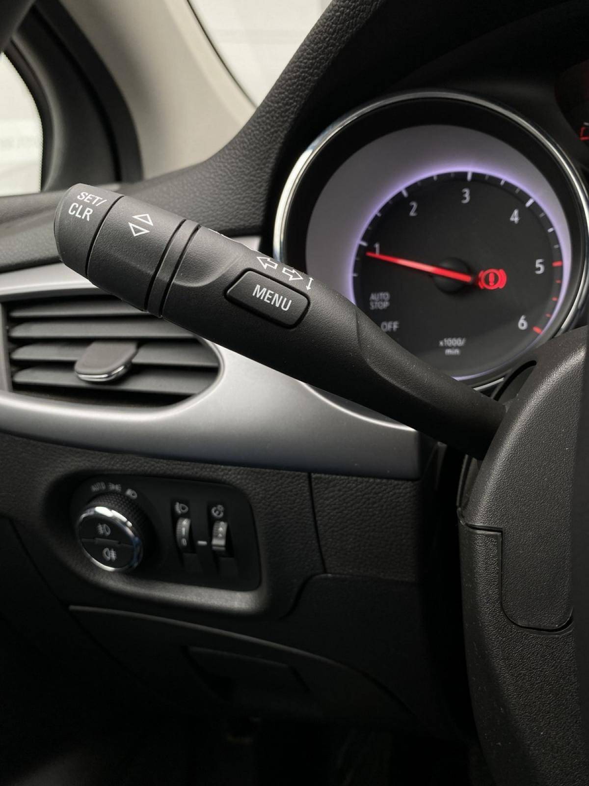opel-astra-2021-diesel-1496cc