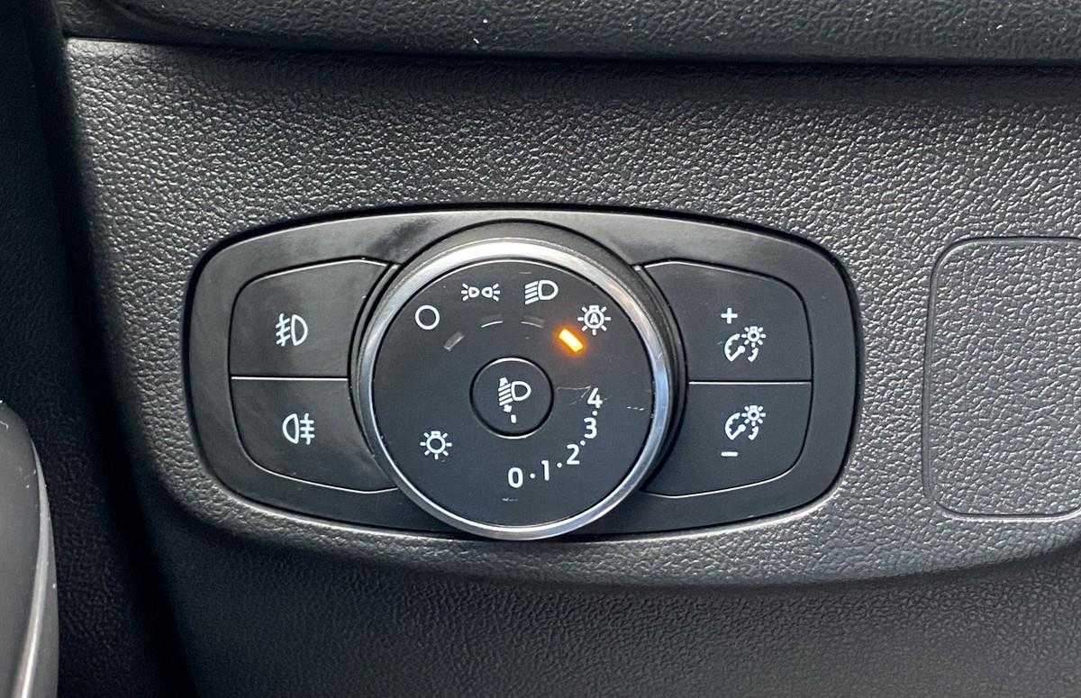 ford-focus-sw-2022-gasolina-998cc