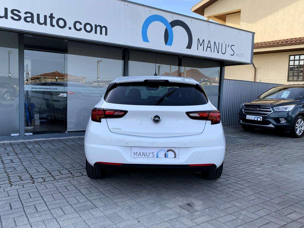 opel-astra-2020-diesel-1496cc