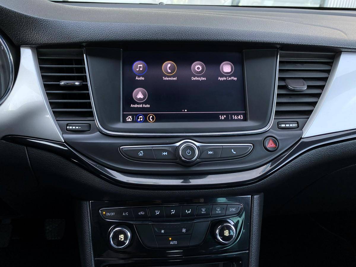 opel-astra-2020-diesel-1496cc