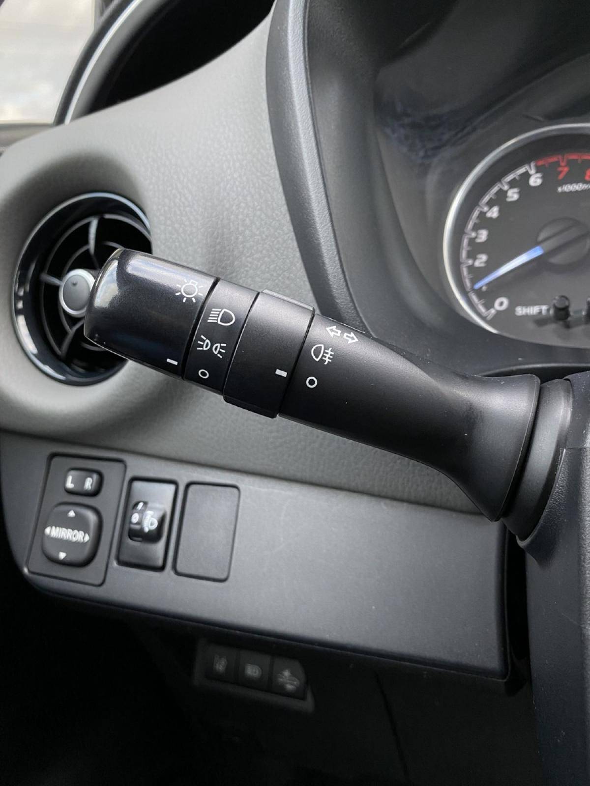 toyota-yaris-2020-gasolina-998cc