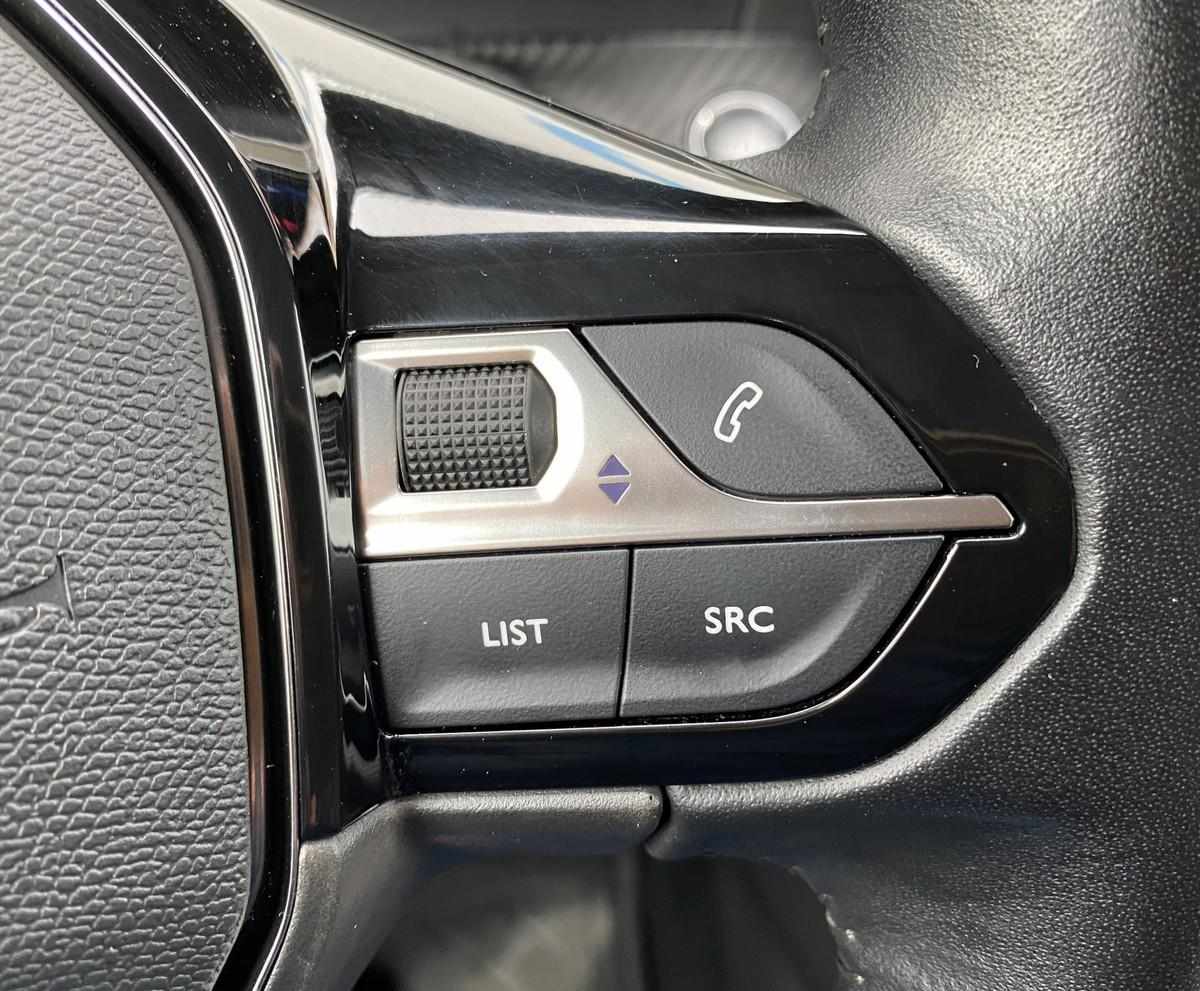 peugeot-2008-2020-diesel-1499cc