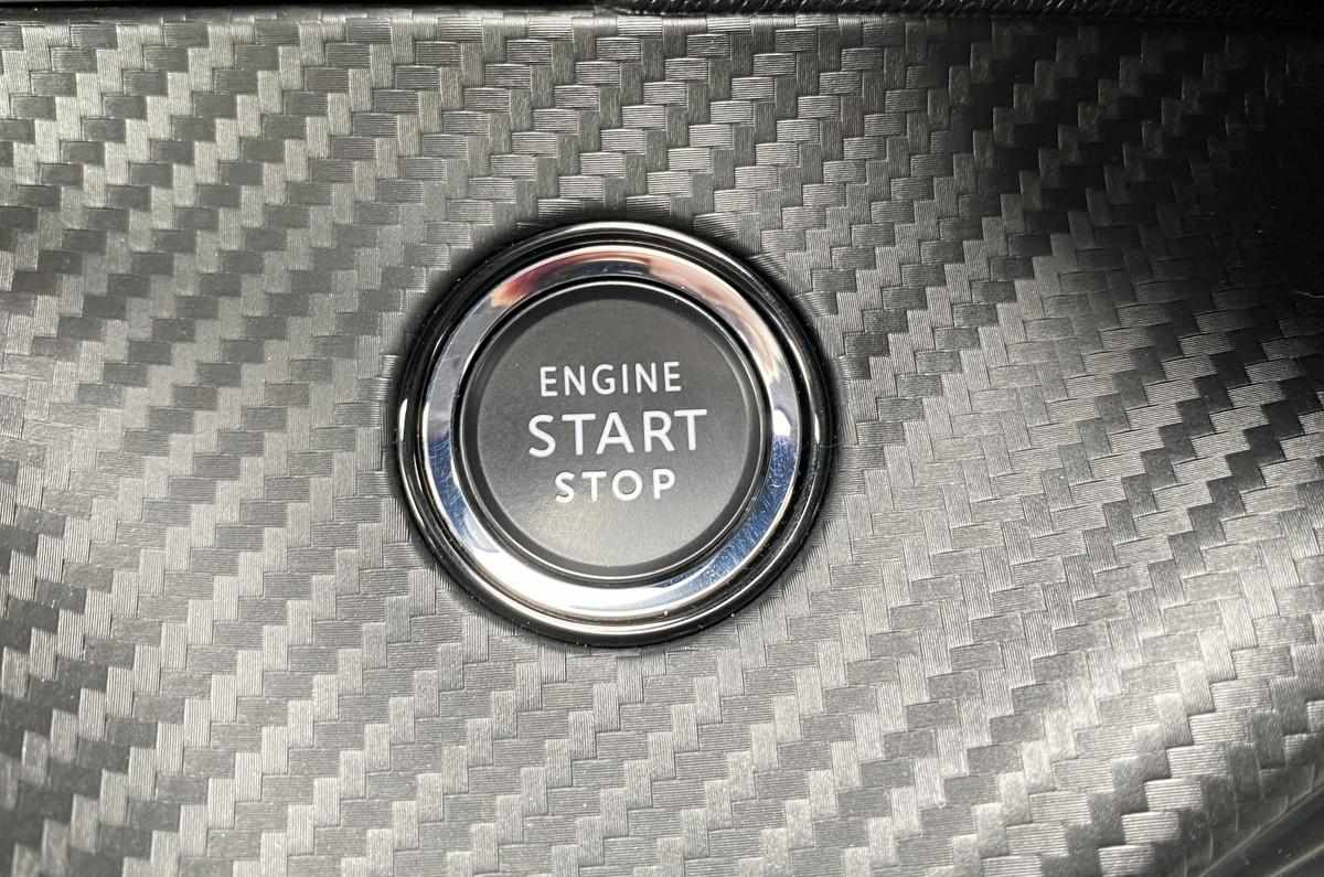 peugeot-2008-2020-diesel-1499cc