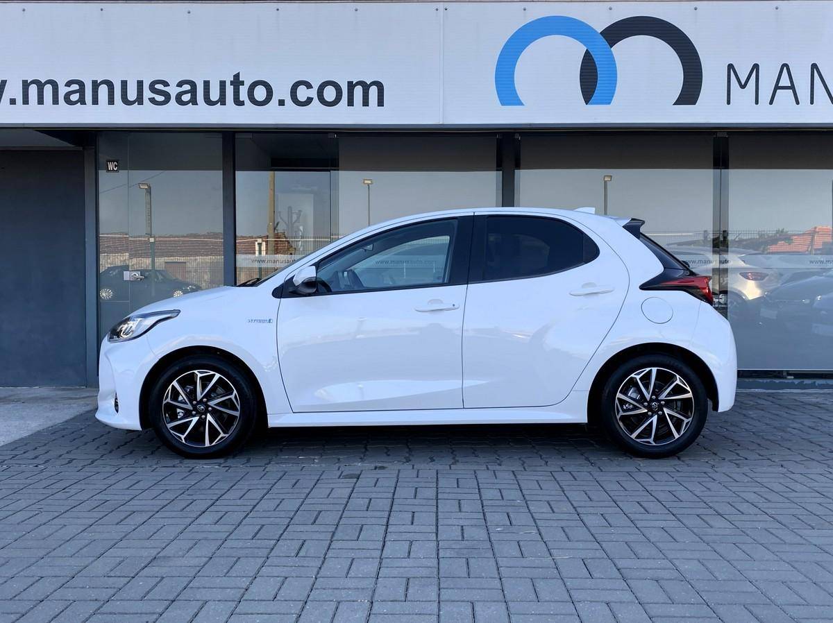 toyota-yaris-2021-hibrido-a-gasolina-1497cc