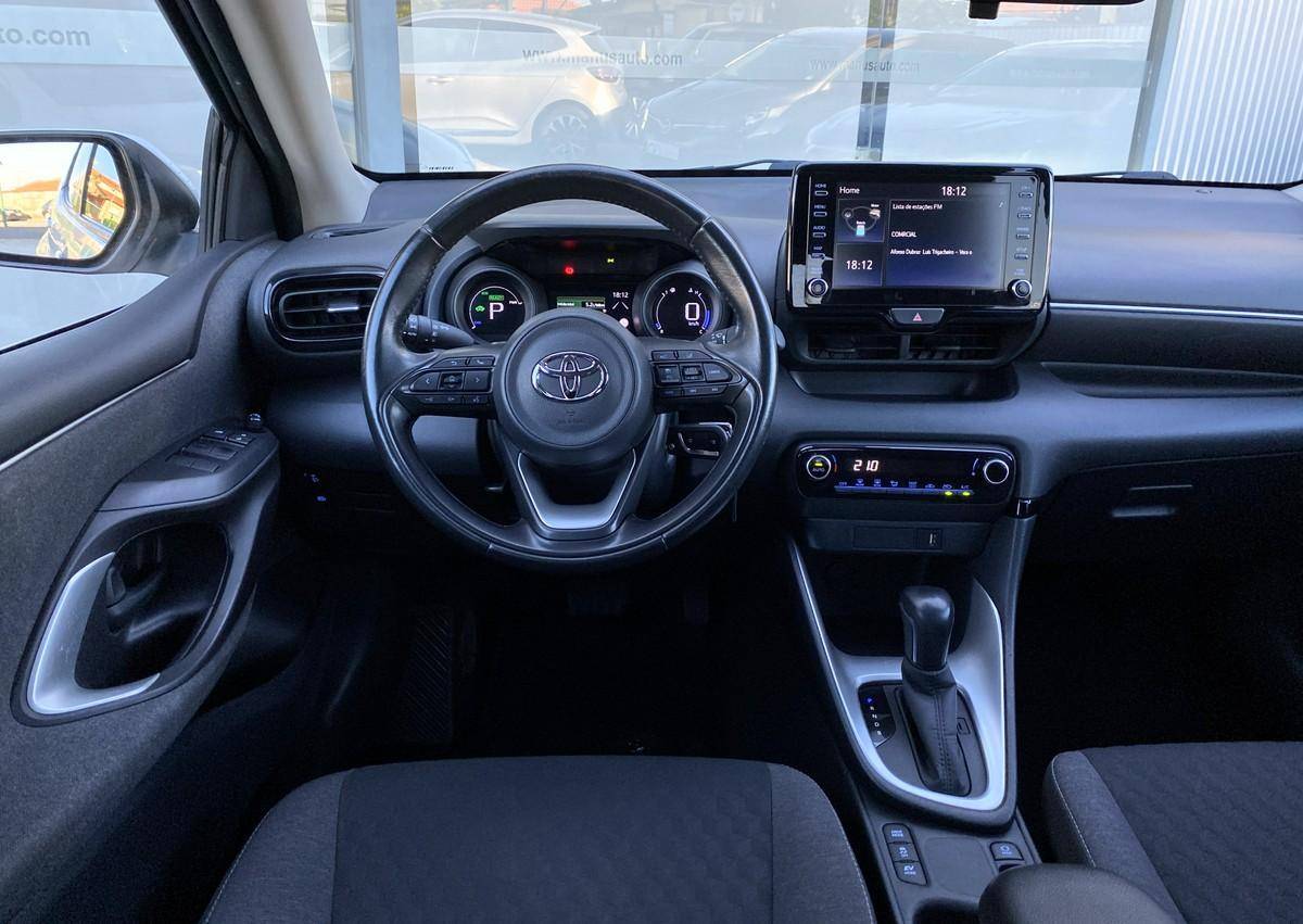 toyota-yaris-2021-hibrido-a-gasolina-1497cc