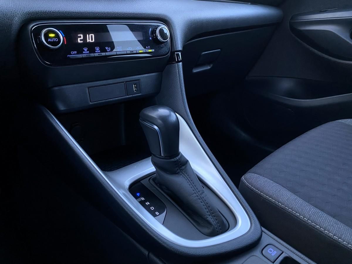 toyota-yaris-2021-hibrido-a-gasolina-1497cc