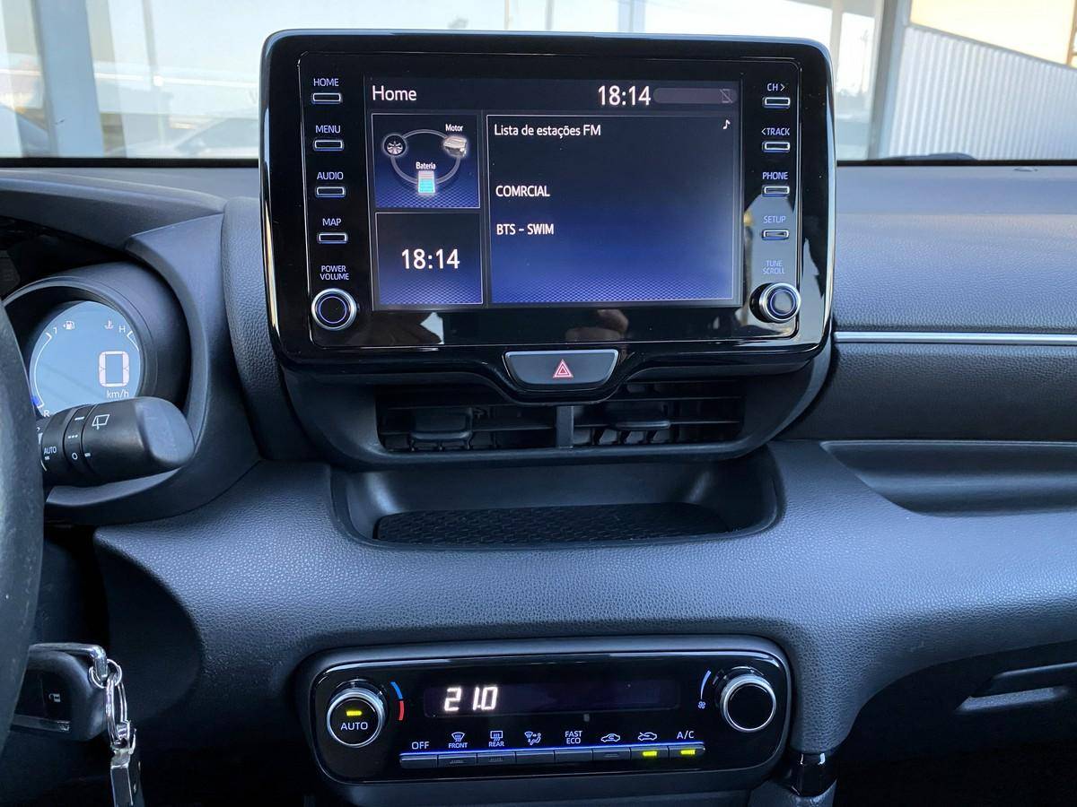 toyota-yaris-2021-hibrido-a-gasolina-1497cc