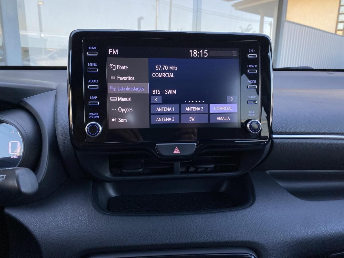 toyota-yaris-2021-hibrido-a-gasolina-1497cc