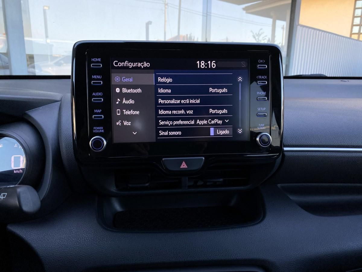 toyota-yaris-2021-hibrido-a-gasolina-1497cc