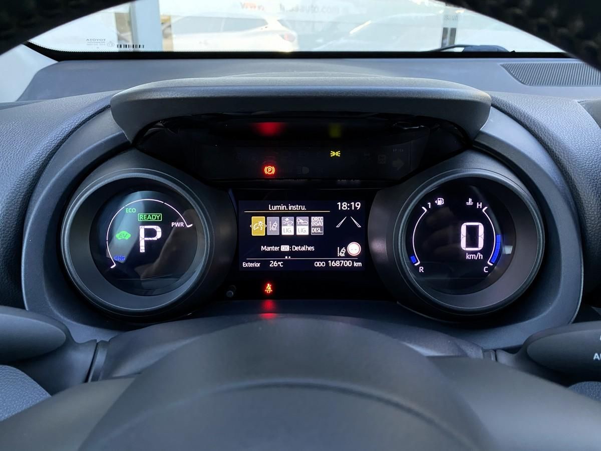 toyota-yaris-2021-hibrido-a-gasolina-1497cc