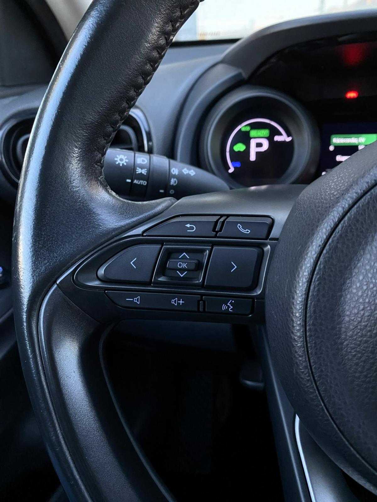 toyota-yaris-2021-hibrido-a-gasolina-1497cc