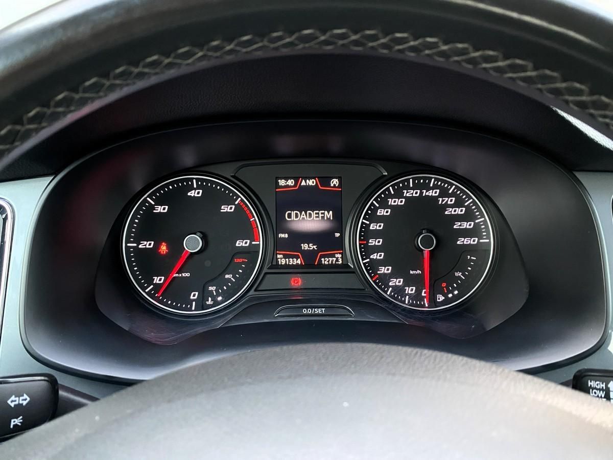 seat-ateca-2019-diesel-1598cc