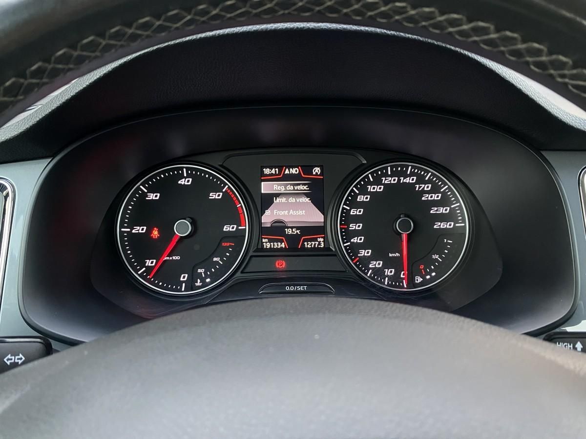seat-ateca-2019-diesel-1598cc