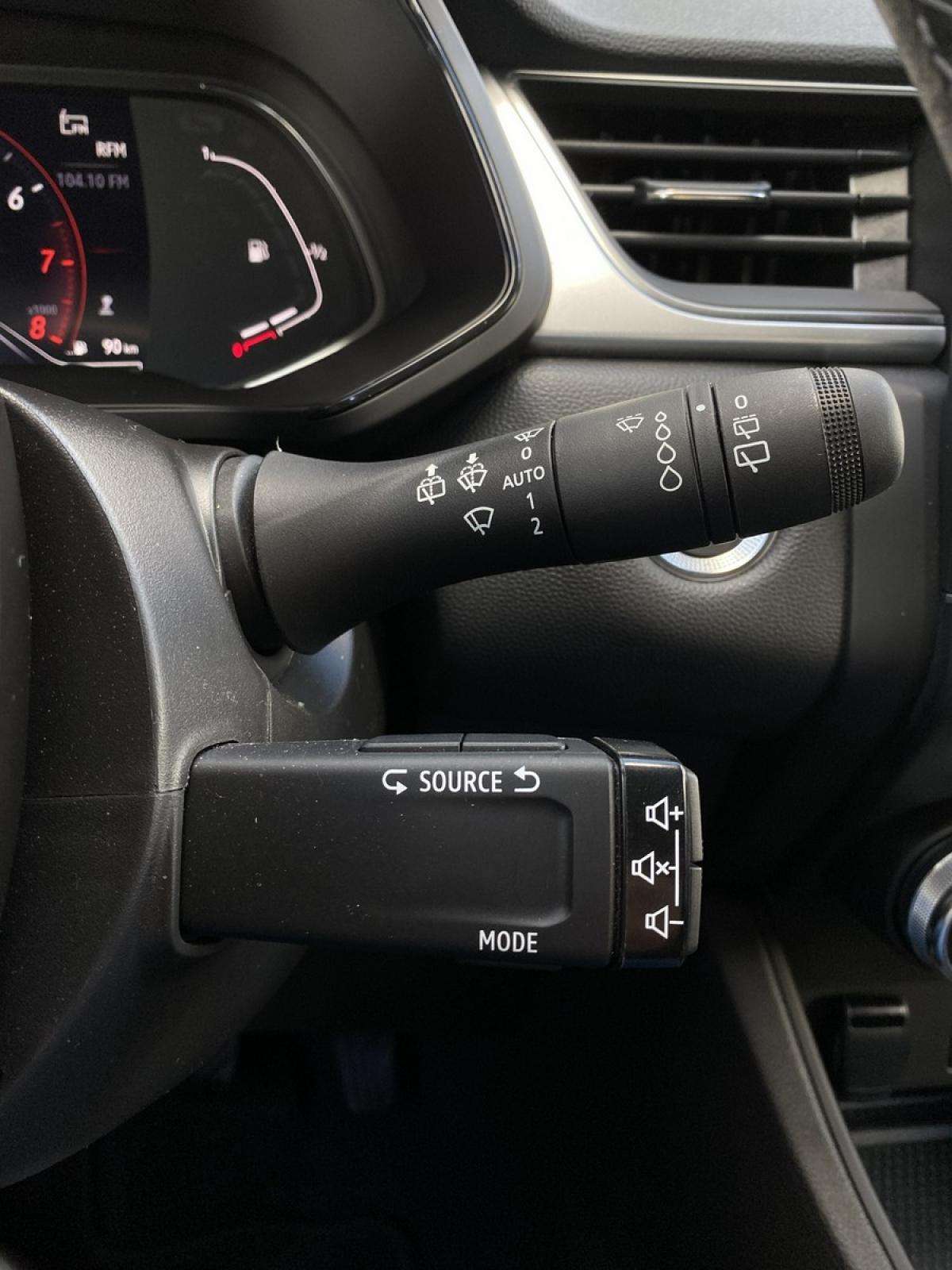 renault-captur-2024-gasolina-999cc