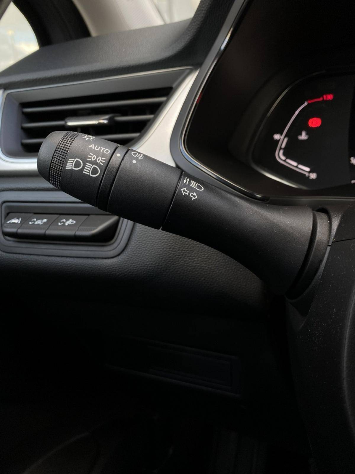 renault-captur-2024-gasolina-999cc