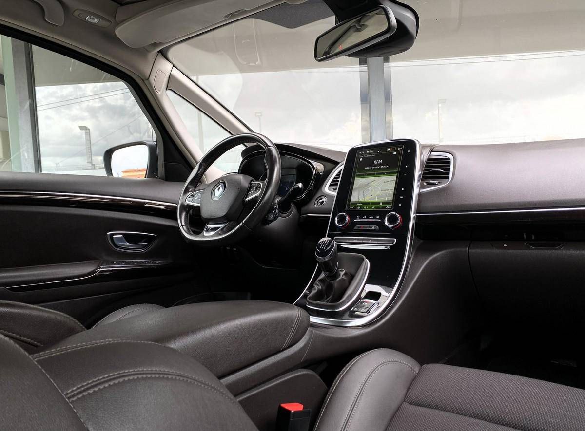 renault-espace-2018-diesel-1598cc