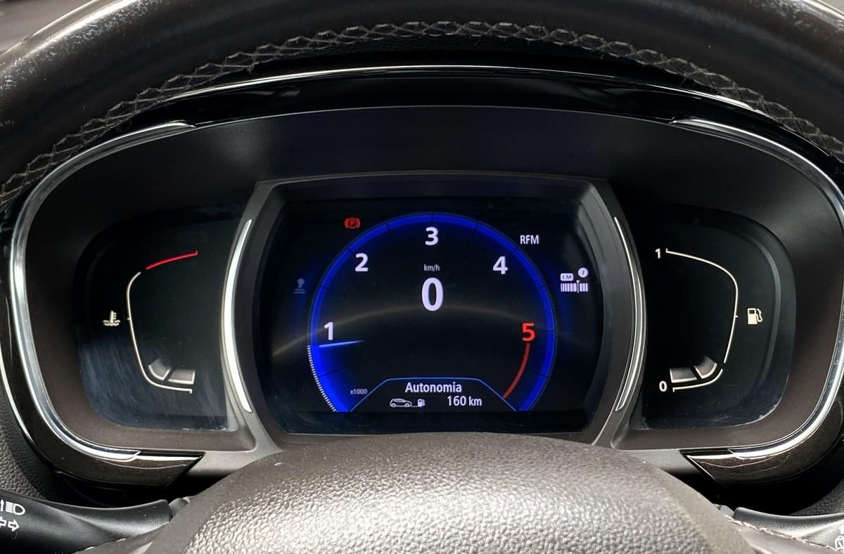 renault-espace-2018-diesel-1598cc