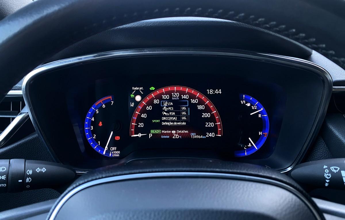 toyota-corolla-2021-hibrido-a-gasolina-1798cc