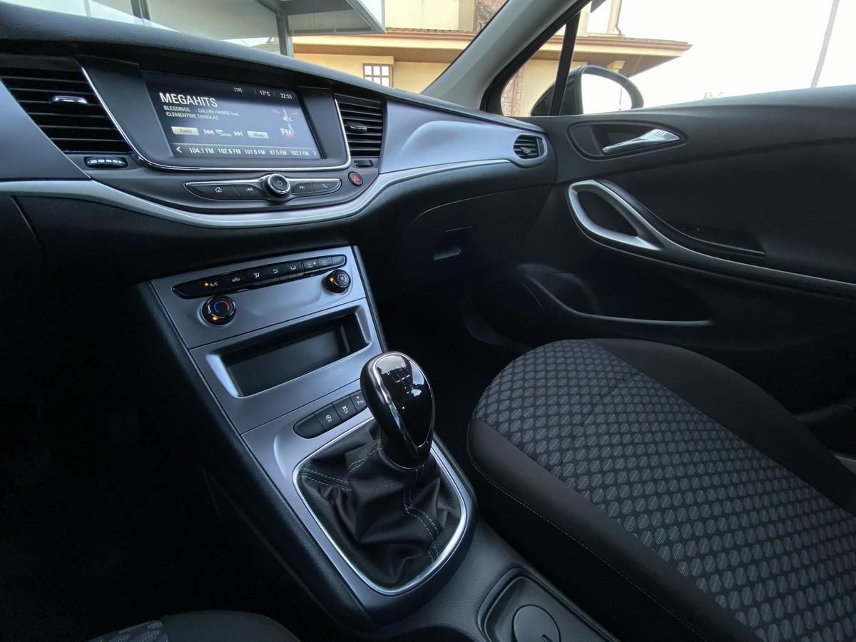 opel-astra-sport-tourer-2021-diesel-1496cc