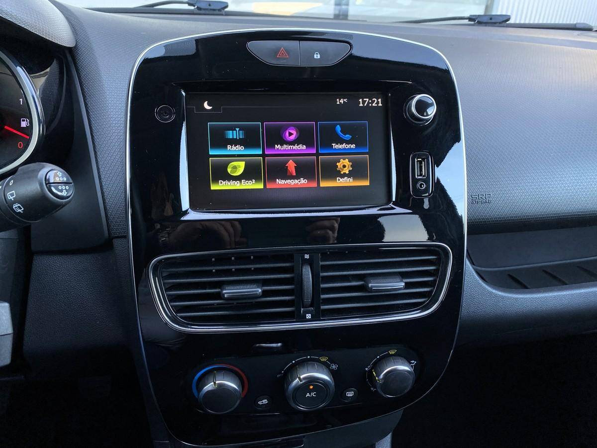 renault-clio-sport-tourer-2019-diesel-1461cc