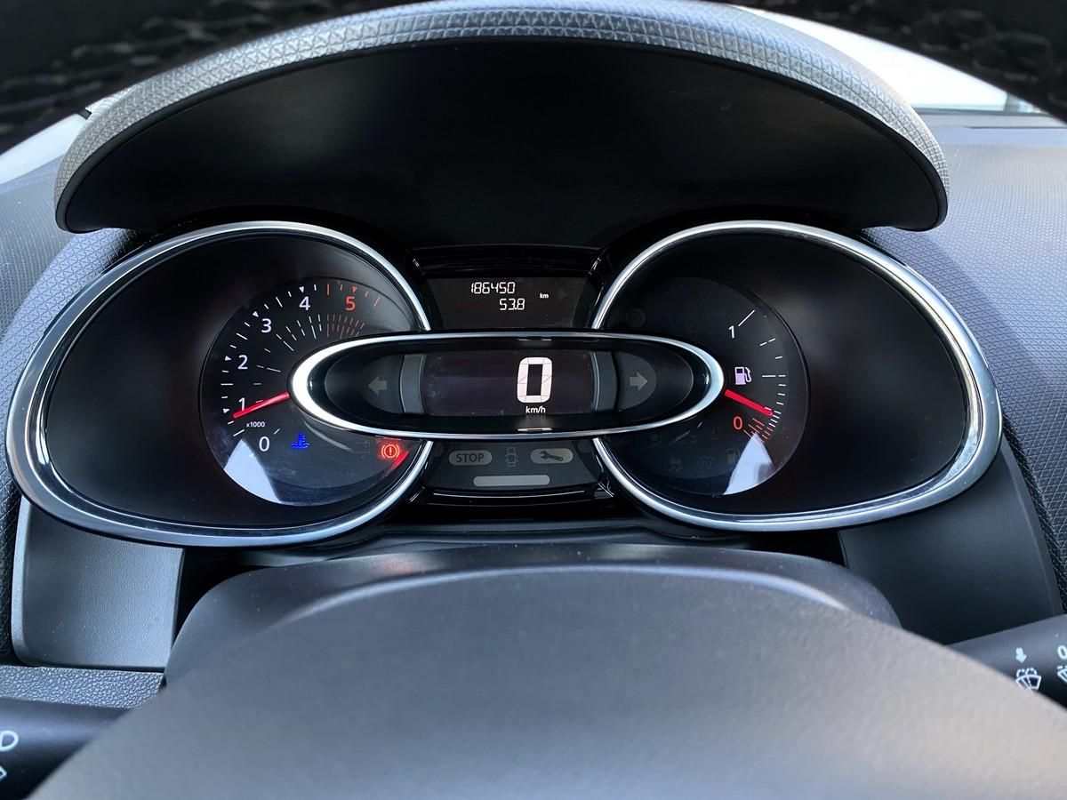 renault-clio-sport-tourer-2019-diesel-1461cc